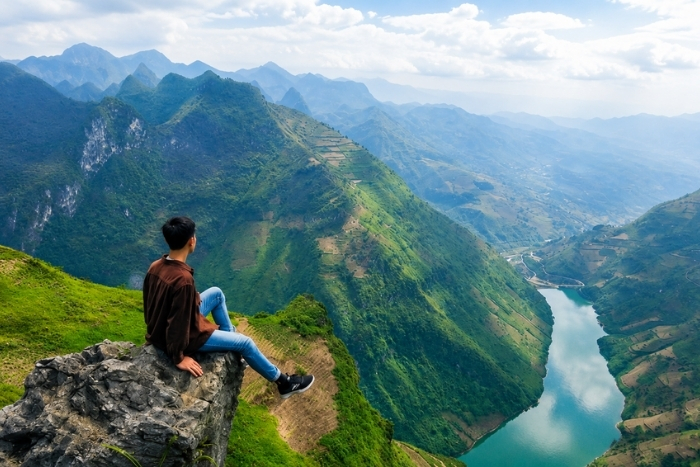 Breathtaking view of the mountainous landscapes of Ha Giang