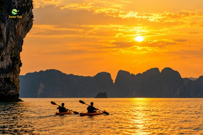 A kayaking break in the heart of a 15-day Vietnam trip in March