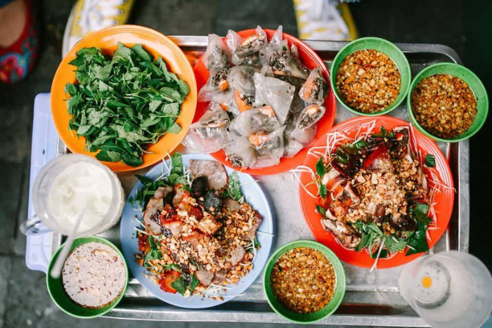 A hearty meal like this can cost you less than $3 per person!