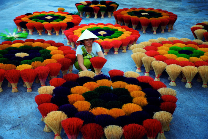 What to do in Vietnam? Don’t miss visiting traditional craft villages!