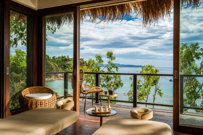 Sleep to the rhythm of the waves at Anantara Quy Nhon Villas
