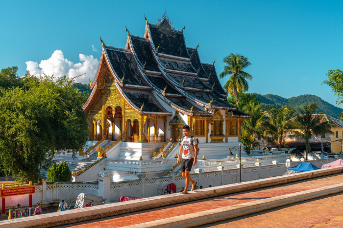 September is the perfect time to visit Laos’ famous cities!