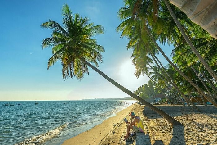 Mui Ne, spectacular dunes and blue ocean