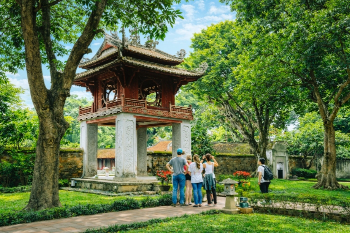 Visit to the Temple of Literature, a must-see during 2 weeks in Vietnam