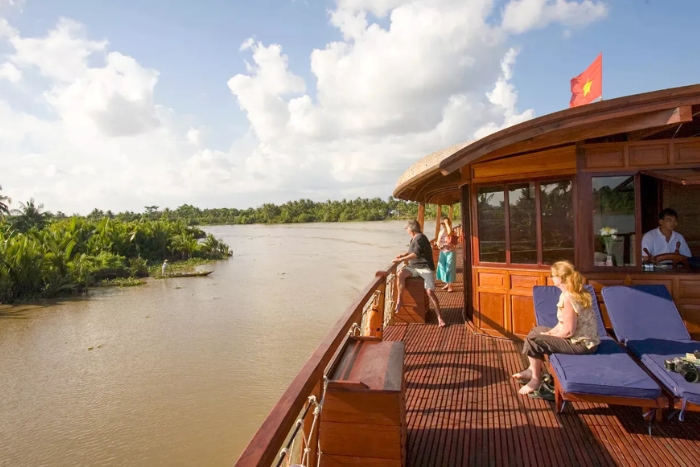Luxury cruise by the Mekong Delta in your luxury trip Vietnam