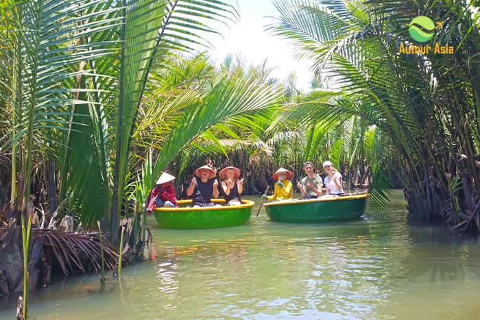 Take a eco-tour in Vietnam travel itinerary 10 days