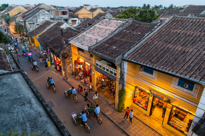 Visit Hoi An, where to go in Vietnam in September ? 
