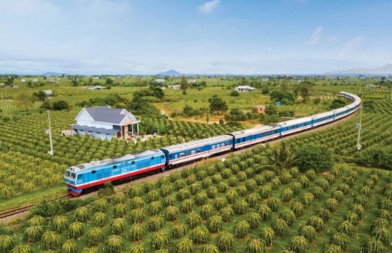 What Are The Most Scenic Train Routes In Vietnam?