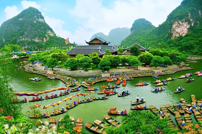 Ninh Binh, top best places to visit in Vietnam in March 