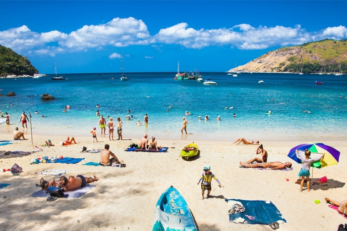 If you’re looking for warm places to visit in January, head to the southern islands of Thailand