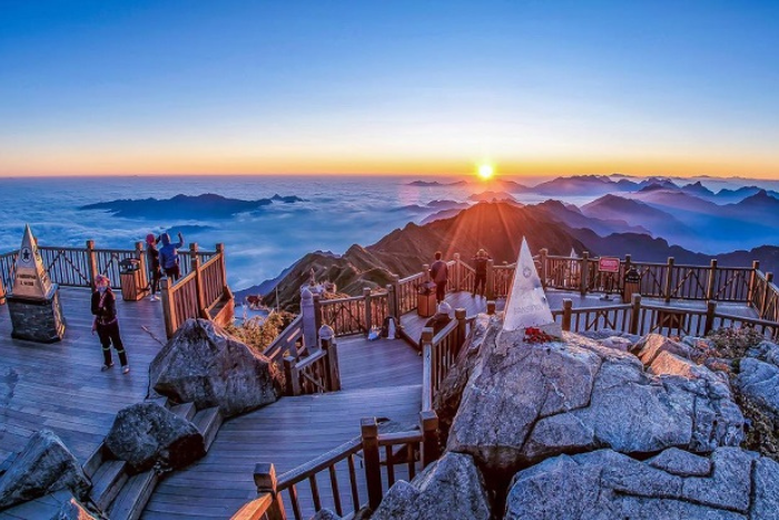 Visiting Vietnam in January gives you the chance to admire this stunning scenery in Sapa