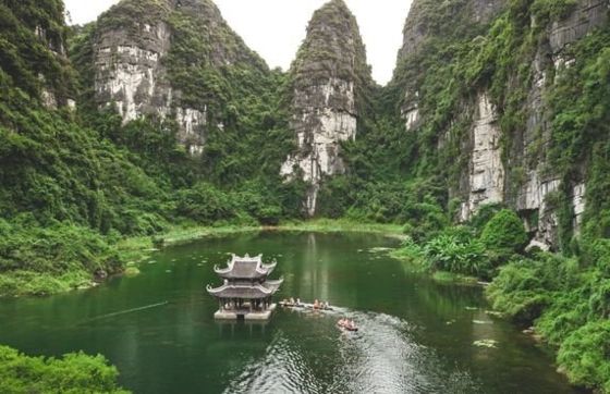 15-Day Luxury Vietnam Trip - Private Tailor-Made Tour