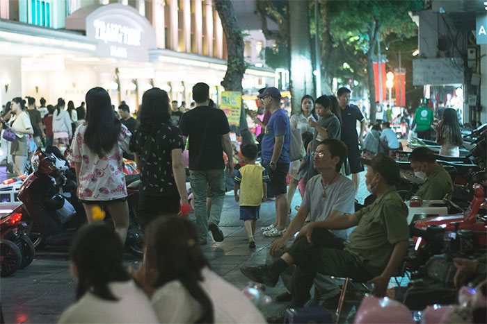 Hanoi Old quarter on weekend nights