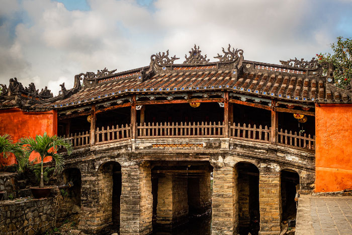 Hoi An famous bridge pagoda