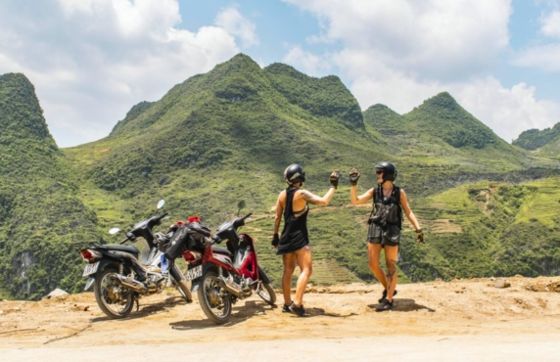 How To Spend 2 Weeks In Vietnam With Friends?