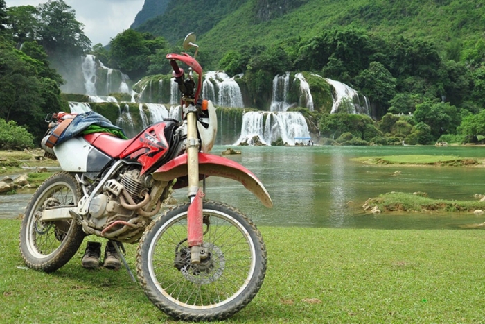 Compared to Ha Giang, Cao Bang is more peaceful while still offering impressive scenery.