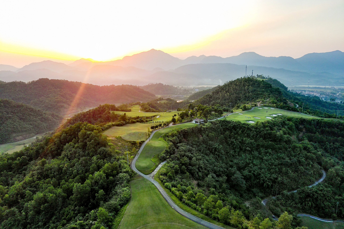 Hilltop Valley Golf Club