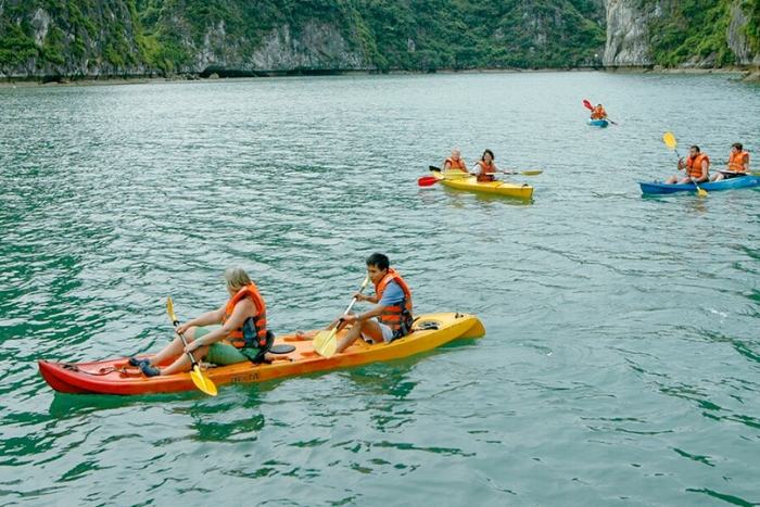Halong bay - highlight of this Vietnam trip