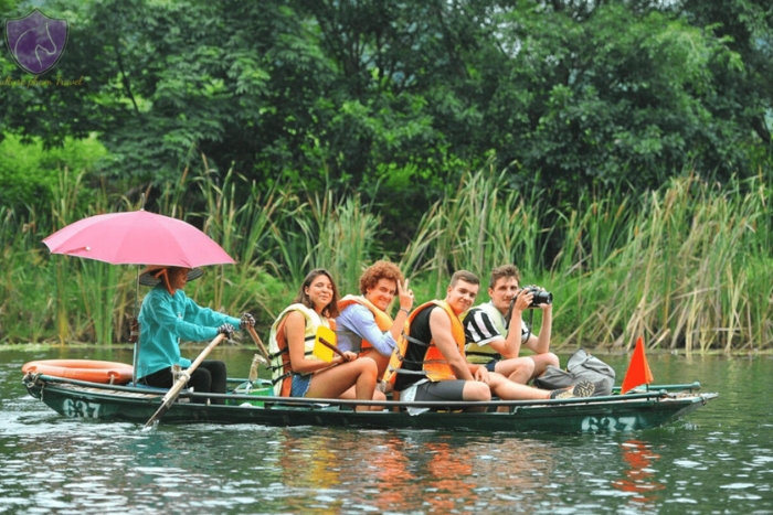 Tam Coc boat tour, Ninh Binh, Vietnam