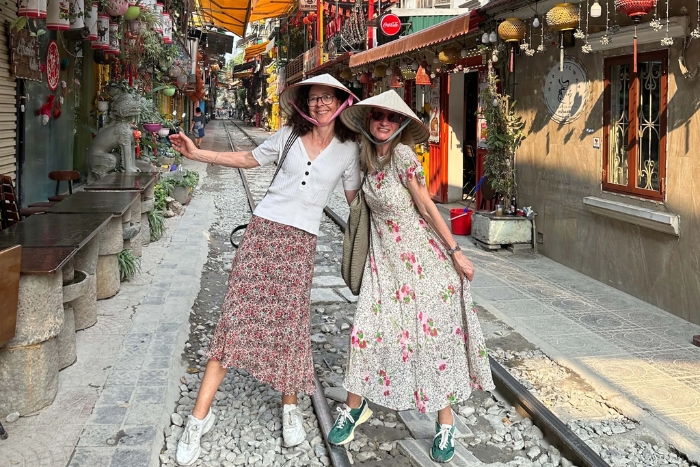 Discover the capital of Vietnam in summer, Hanoi