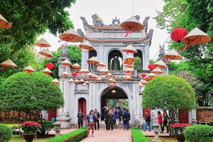 Discover Hanoi’s autumn charm with Vietnam travel deals October November
