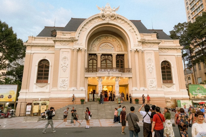 Discover vibrant Saigon with Vietnam travel deals October November