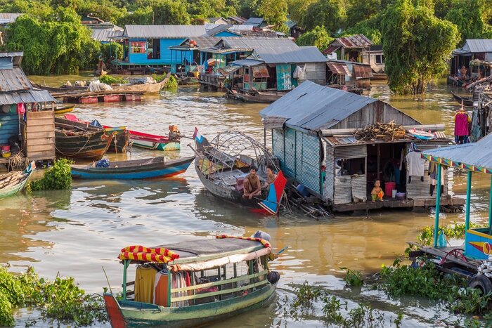 What to see in Siem Reap? Experience in floating village Chong Kneas