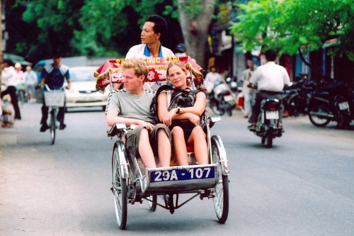 Discovering Hanoi by cyclo