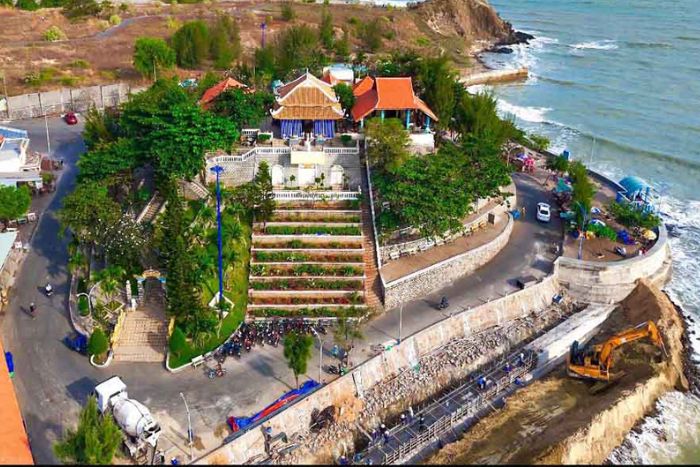 Co Long Hai temple, an impressive spiritual place 