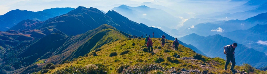 Where to go trekking in Vietnam in April ?