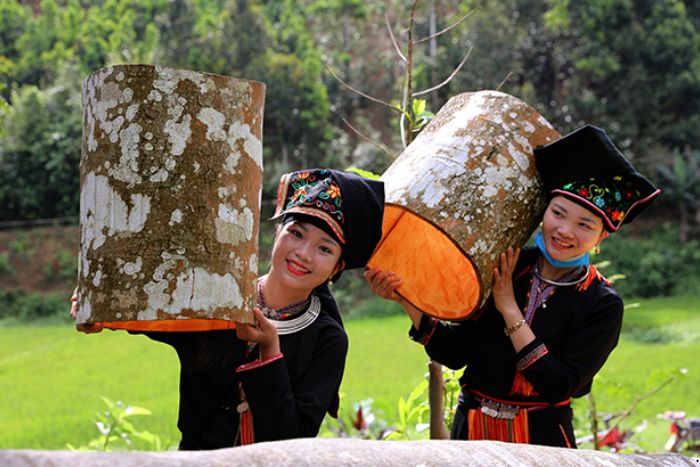 Ban Hoc Village - Home of the Thai Ethnic Group in Yen Bai for 2 days