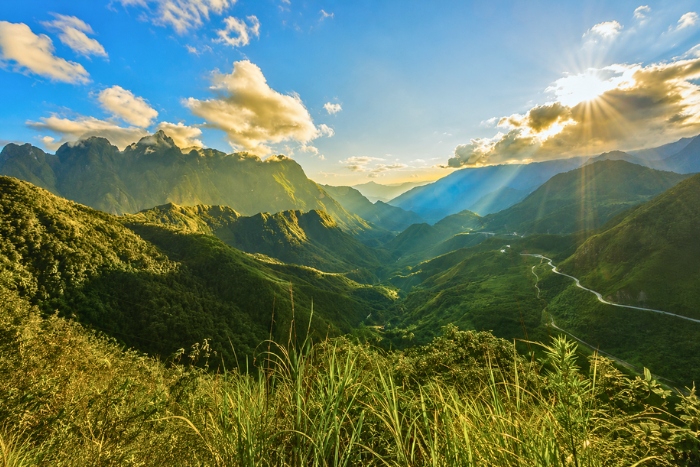 Exploring the wonders of northern Vietnam with 6 days in Yen Bai Sapa Phu Tho