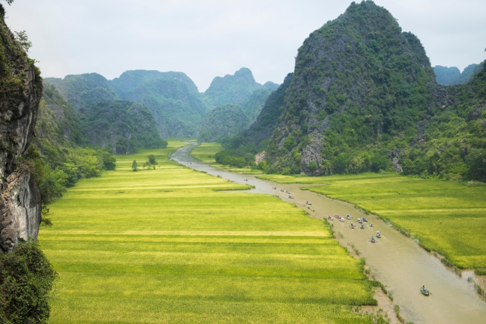 Boat trip on the Ngo Dong River in Tam Coc