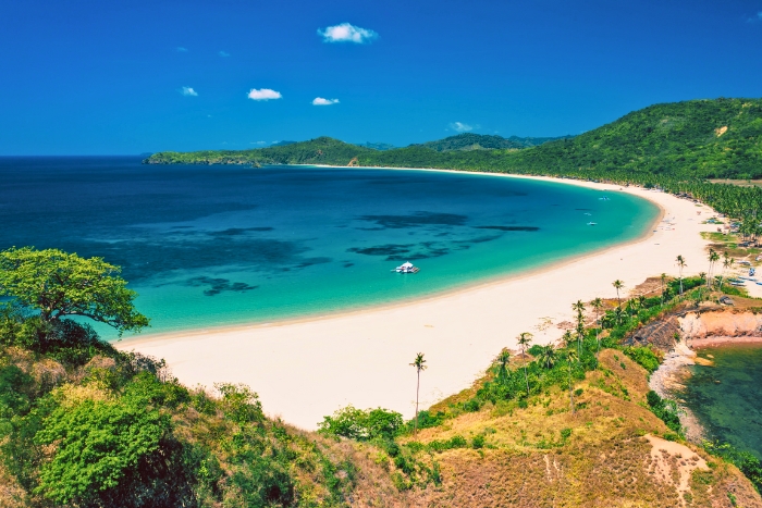 Panoramic view over Nacpan Beach
