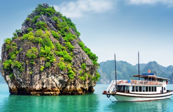 Celebrity Solstice - Super Cruise Ship Brings International Tourists To Halong