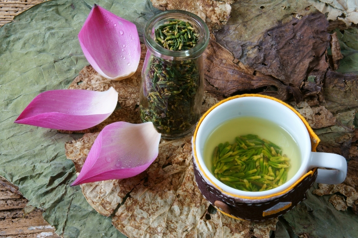 Vietnamese lotus tea used as natural medicines