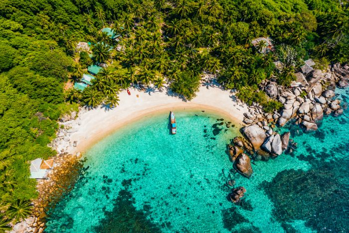 Koh Tao in August - Between turquoise waters and tropical tranquility