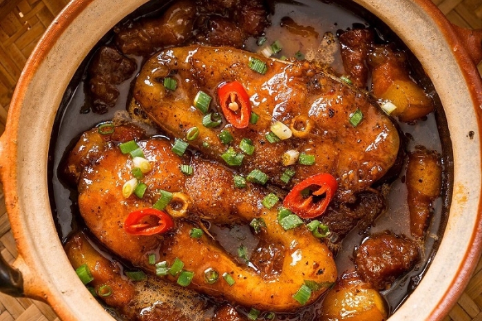 Cá Kho Tộ - Caramelized Fish in Clay Pot