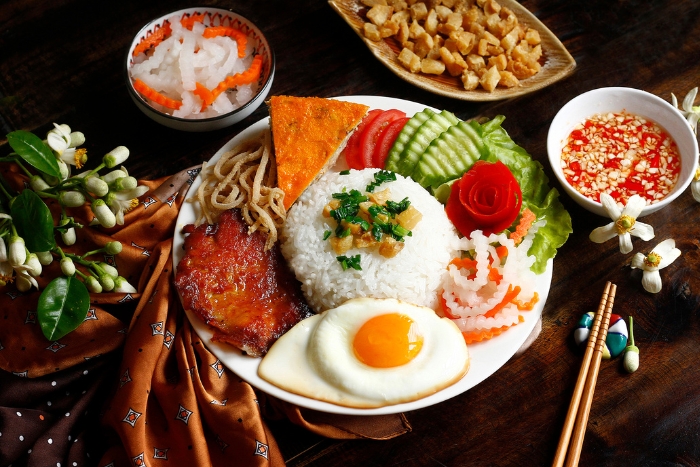 Cơm Tấm - Broken Rice with Grilled Pork