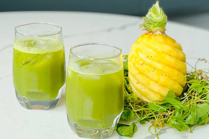 Pennywort juice with pineapple 