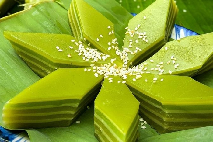 Bánh da lợn - Steamed layer cake